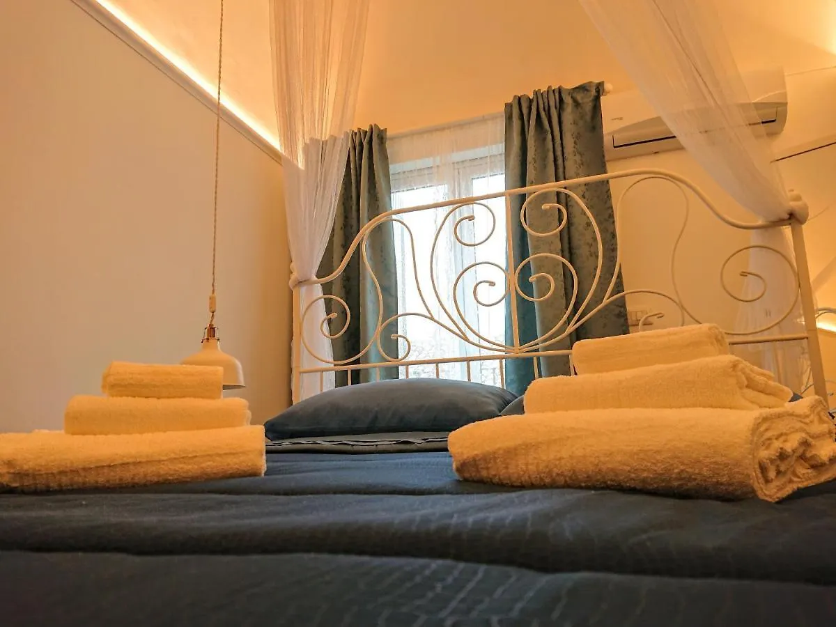 Siculi Central Apartment Catania